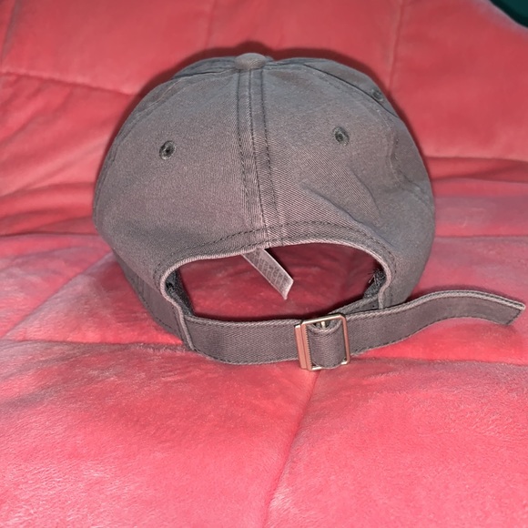 Baseball Hat - Picture 4 of 6